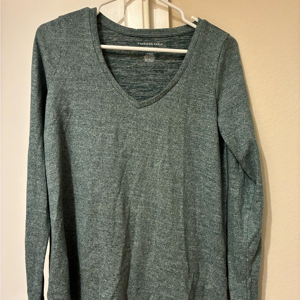 American Eagle Outfitters Heathered Green V-Neck Sweater